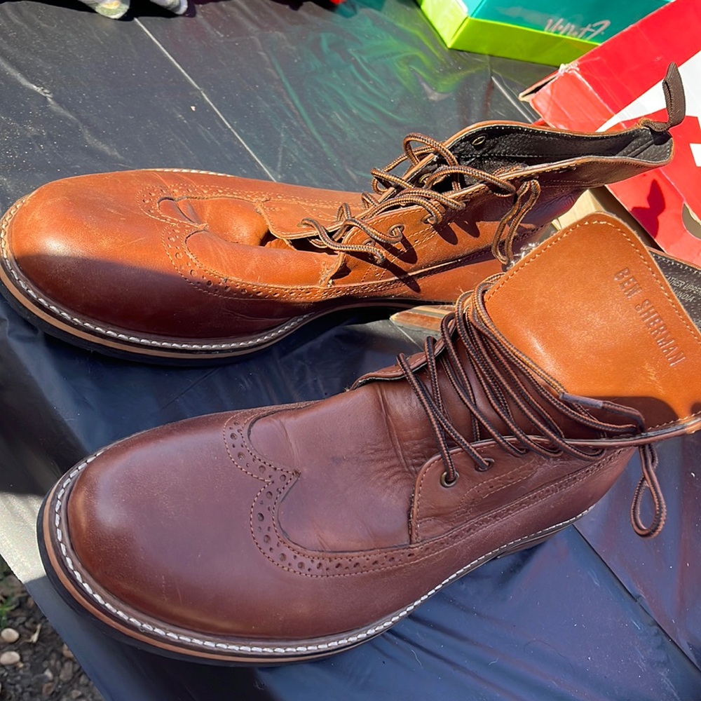 Like New Ben Sherman Boots size 13